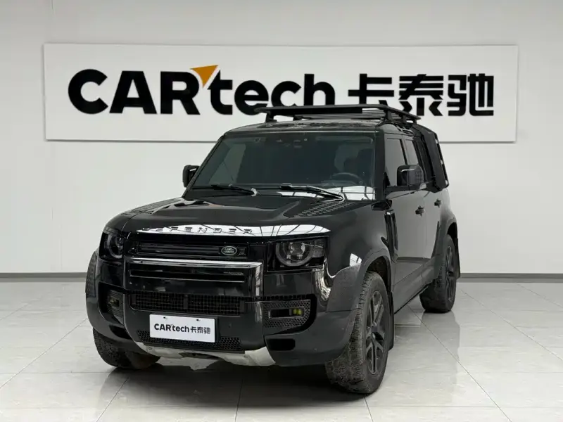 Land Rover Defender, 2022