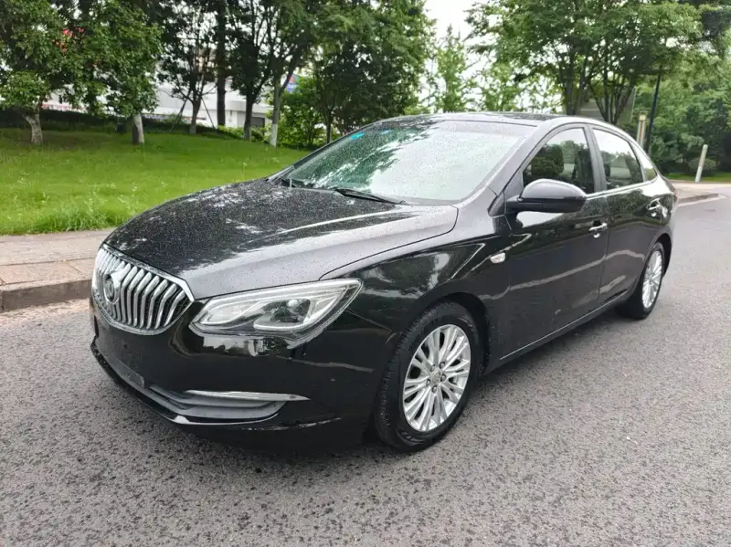 Buick Excelle, 2016