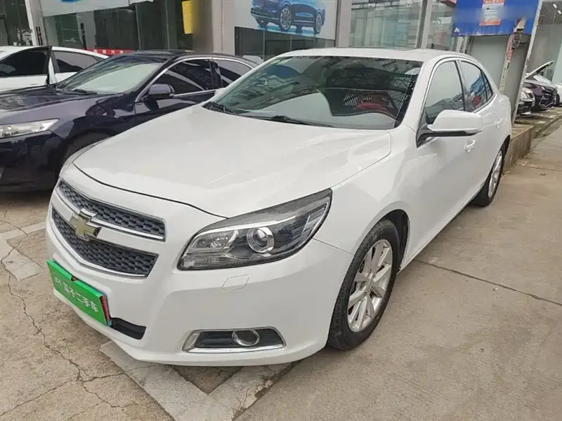 Chevrolet Malibu, 2015