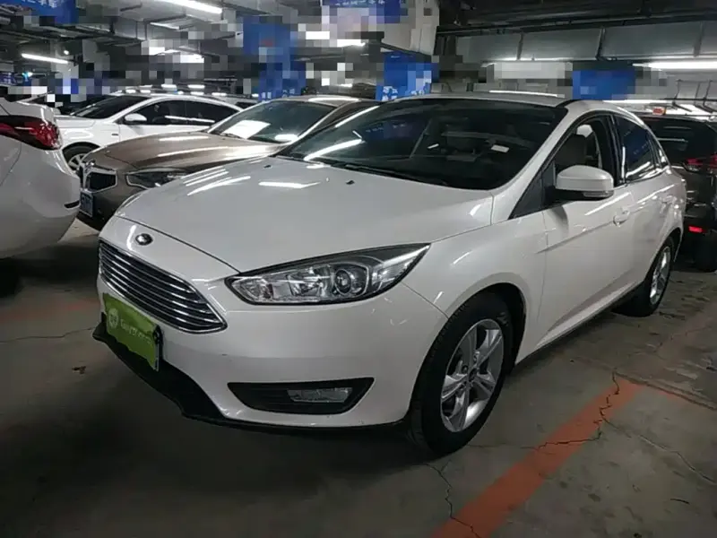 Ford Focus, 2015