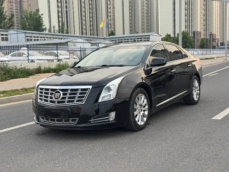 Cadillac XTS, 2015