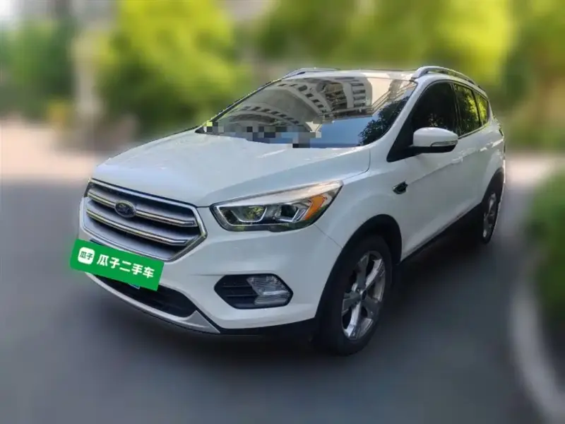 Ford Kuga, 2017