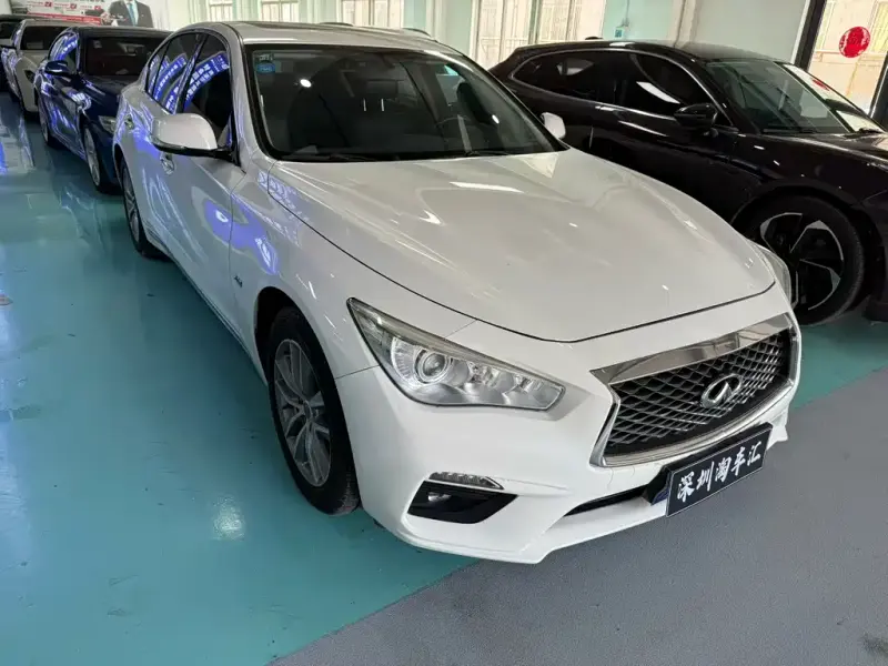 Infiniti Q50L, 2019