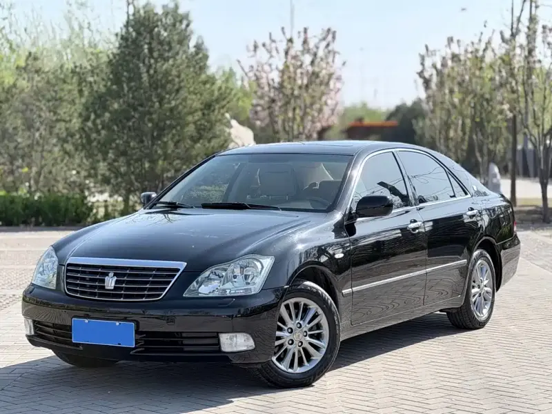 Toyota Crown, 2009