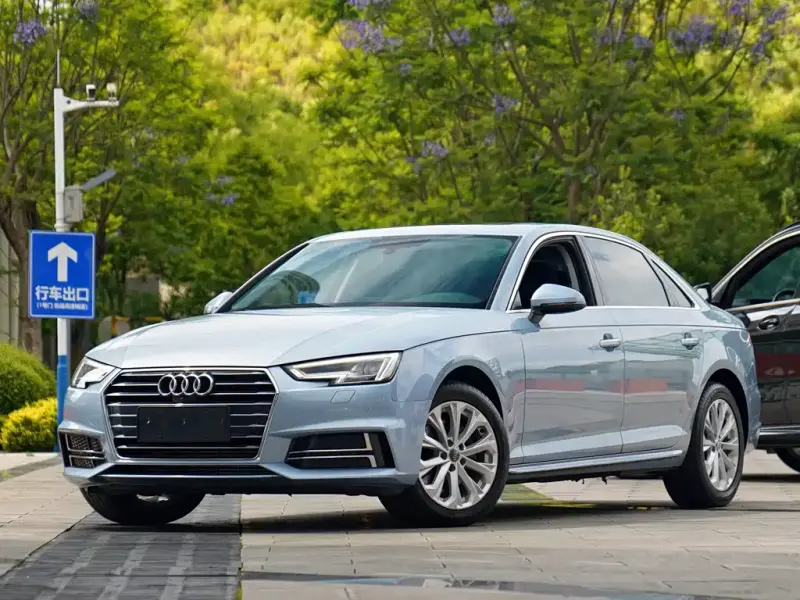 Audi A4L, 2019