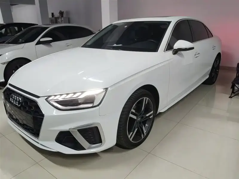 Audi A4L, 2020