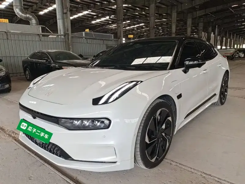 Zeekr 001, 2023