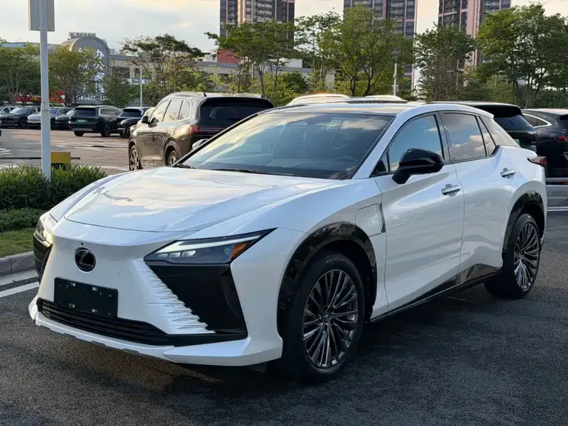 Lexus RZ, 2023