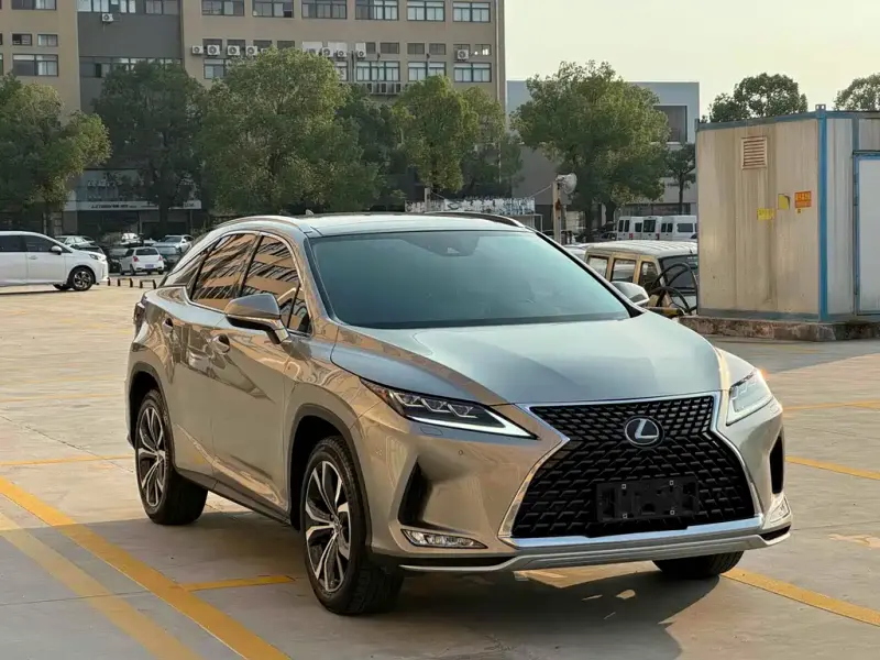 Lexus RX, 2022