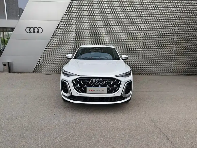 Audi Q5L, 2025