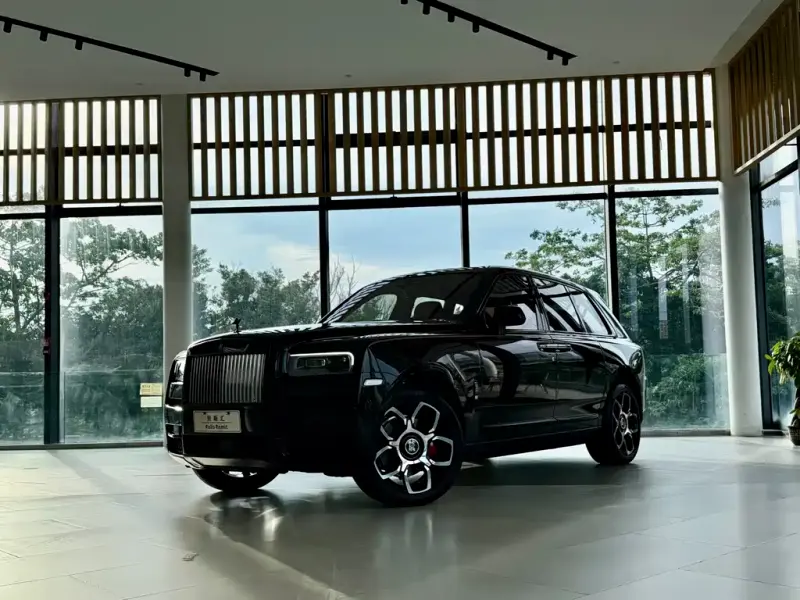 Rolls-Royce Cullinan, 2023