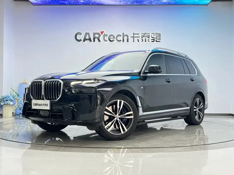 BMW X7, 2023