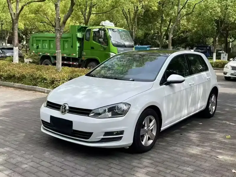 Volkswagen Golf, 2015