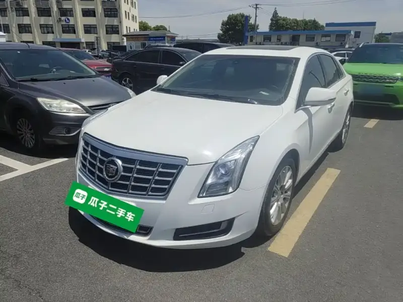 Cadillac XTS, 2015