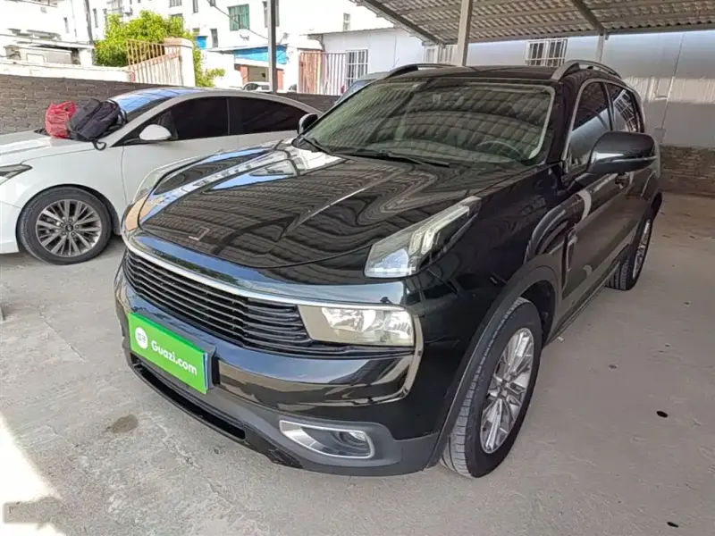 Lynk & Co 01, 2018