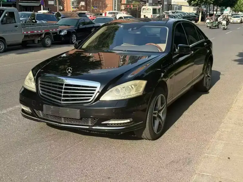 Mercedes-Benz S-Class, 2009