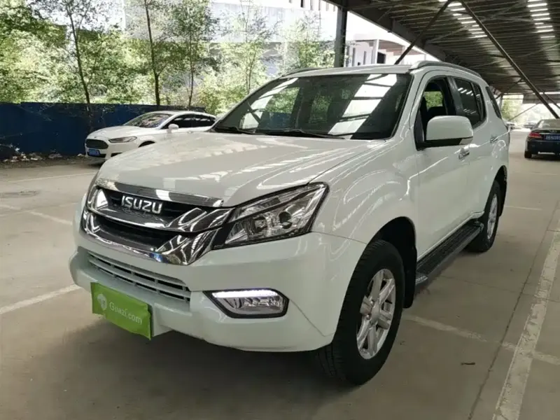 Isuzu MU-X, 2017