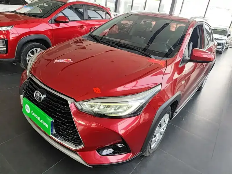 Toyota Yaris L, 2023