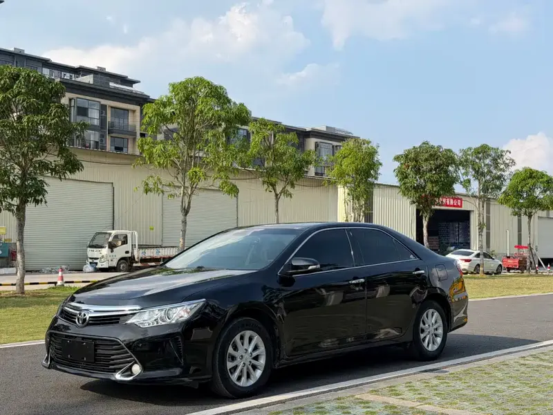 Toyota Camry, 2017