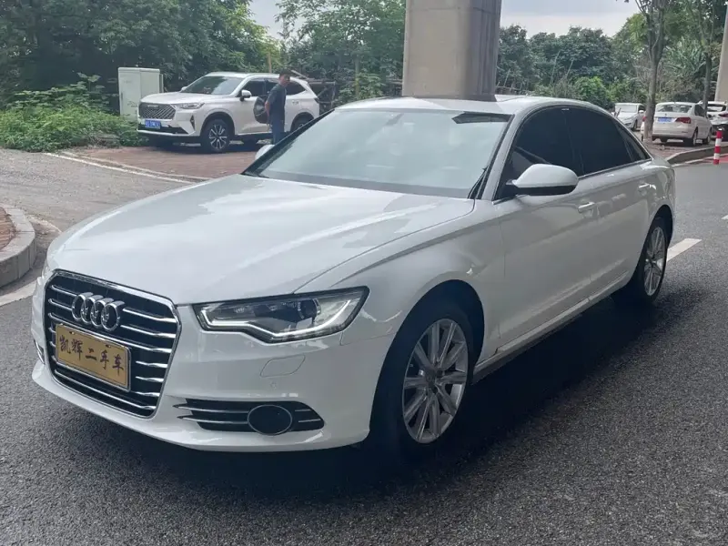 Audi A6L, 2015