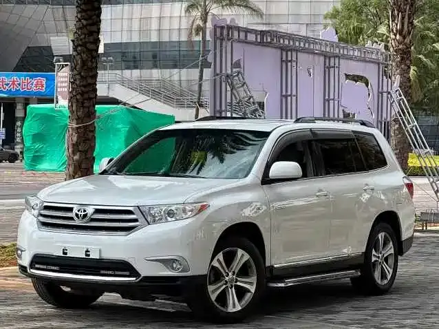 Toyota Highlander, 2013