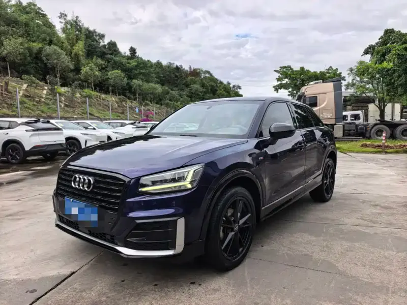 Audi Q2L, 2020