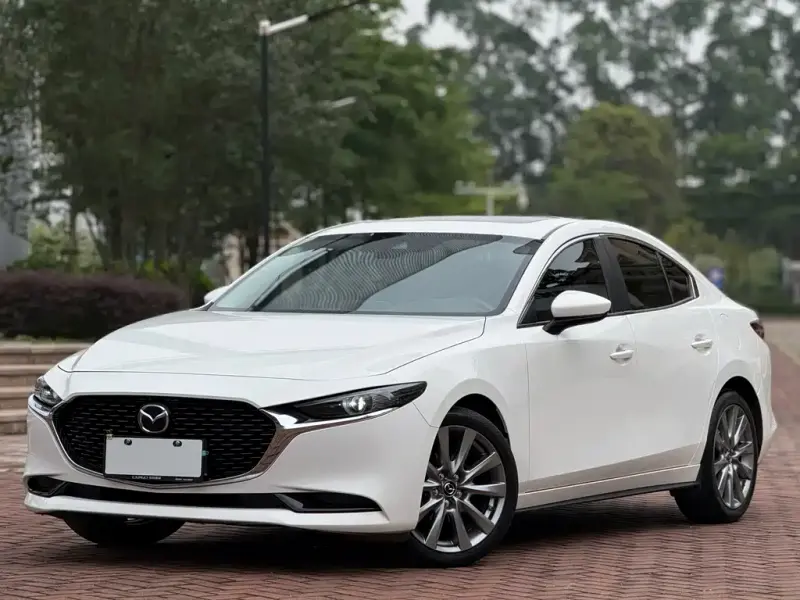 Mazda 3 Axela, 2021