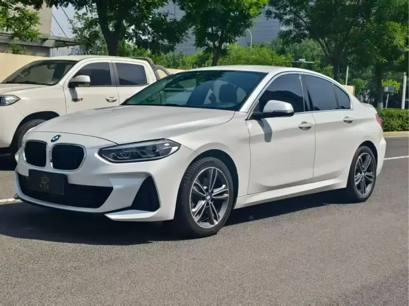 BMW 1 Series, 2021