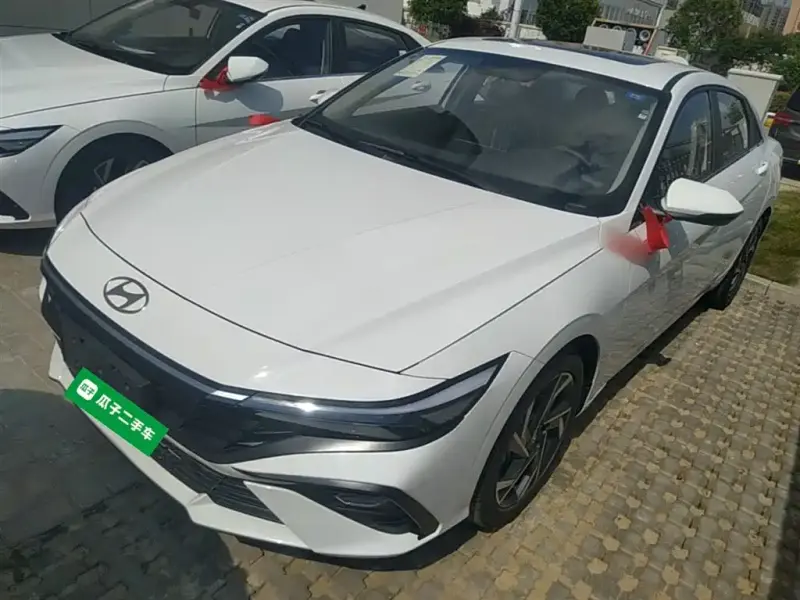 Hyundai Elantra, 2026