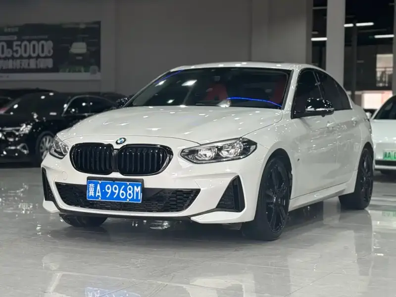 BMW 1 Series, 2023