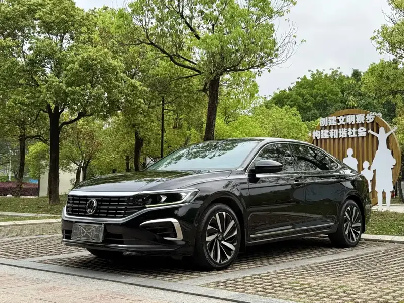 Volkswagen Passat, 2021