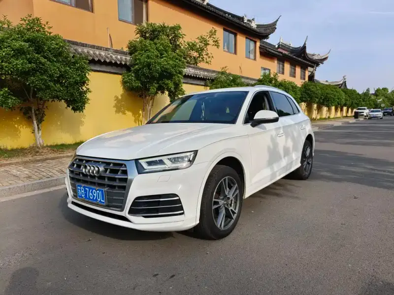 Audi Q5L, 2019