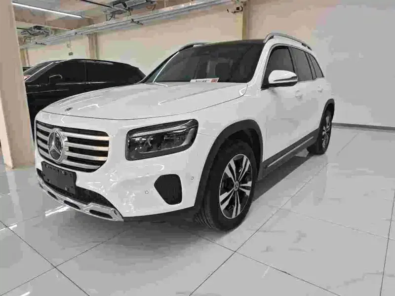Mercedes-Benz GLB, 2024