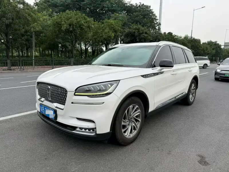 Lincoln Aviator, 2021