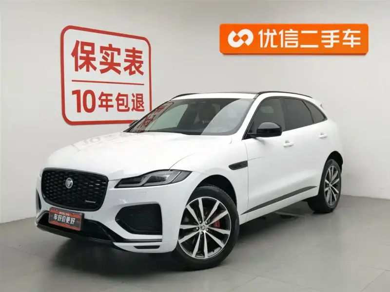 Jaguar F-PACE, 2024