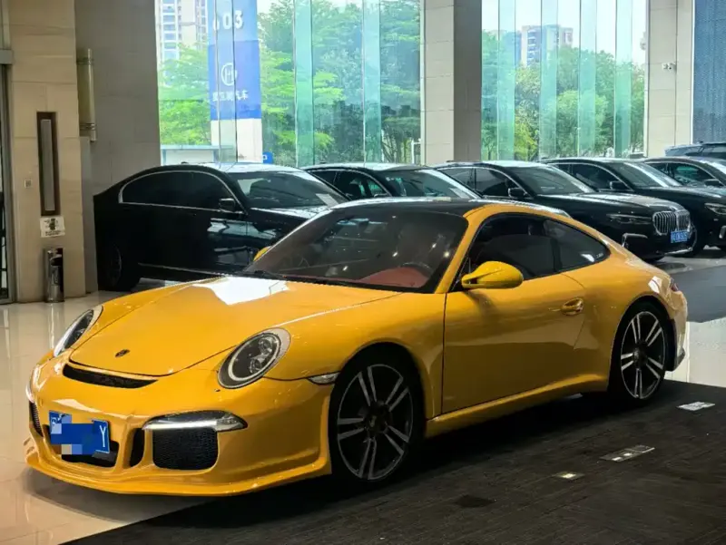 Porsche 911, 2010