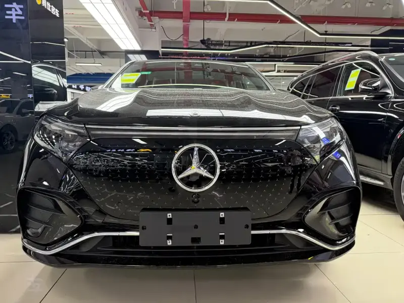 Mercedes-Benz EQS SUV, 2026