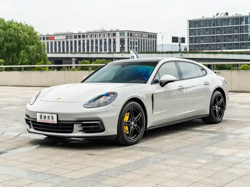 Porsche Panamera, 2020