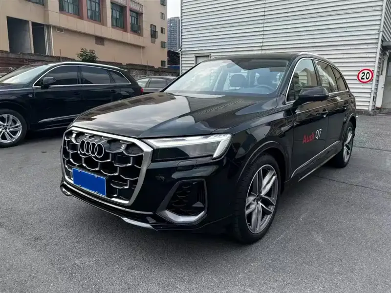 Audi Q7, 2025