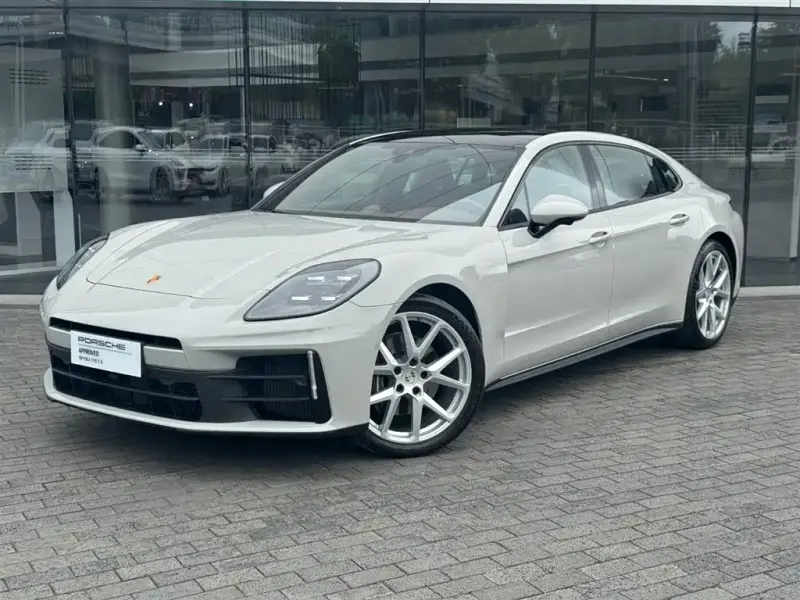 Porsche Panamera, 2025