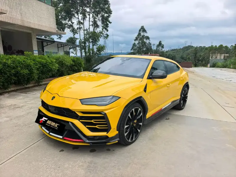Lamborghini Urus, 2019