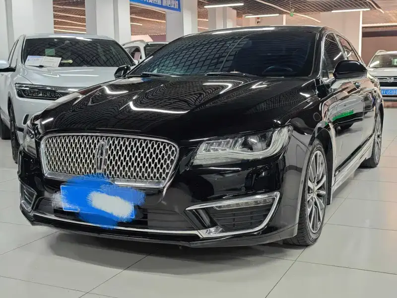Lincoln MKZ, 2018
