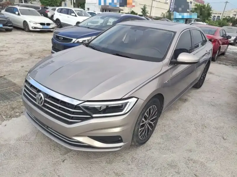 Volkswagen Sagitar, 2020