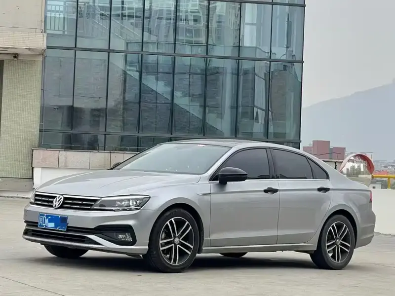 Volkswagen Lamando, 2021