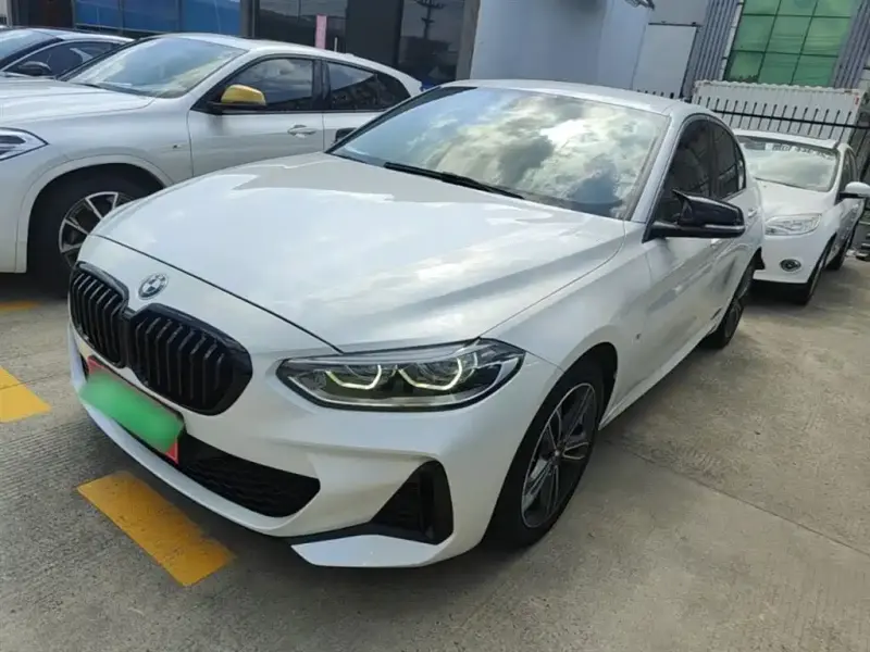 BMW 1 Series, 2021