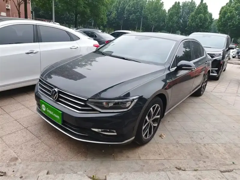 Volkswagen Magotan, 2021