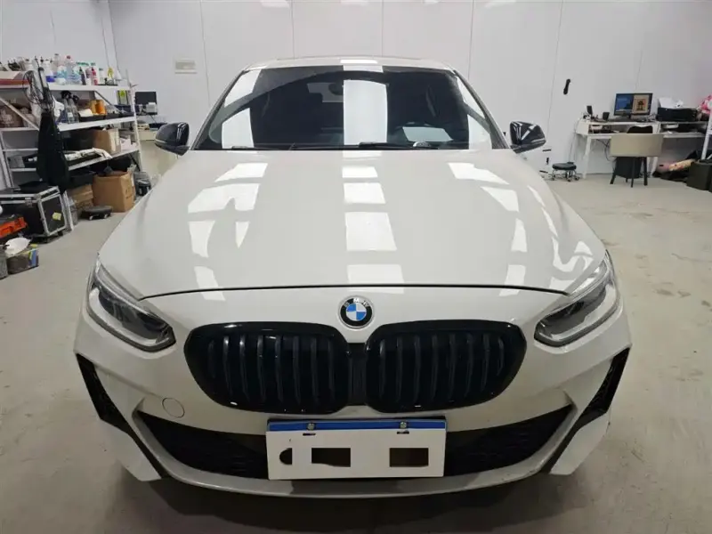 BMW 1 Series, 2022