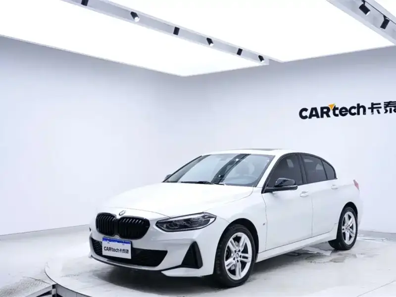 BMW 1 Series, 2023