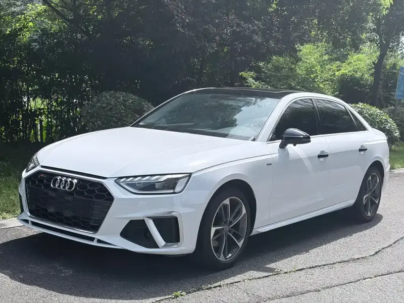 Audi A4L, 2020