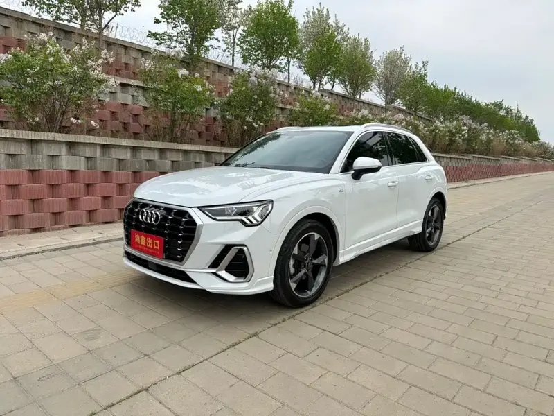 Audi Q3, 2021